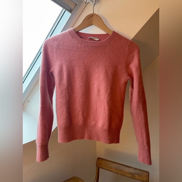 Cashmere Sweater Small - Picture 3 of 16